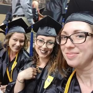 Meet your Posher, Carly